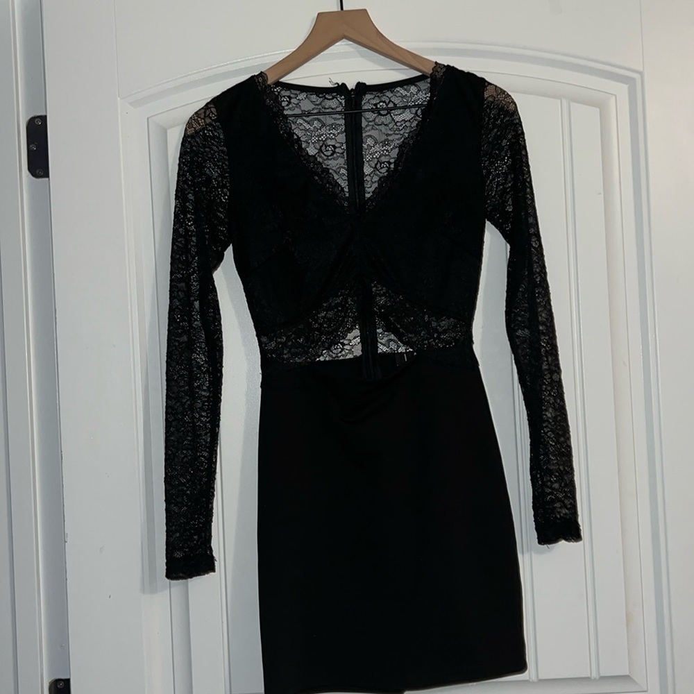 Lulus Late Night Look Black Lace Long Sleeve Cutout Bodycon Mini Dress